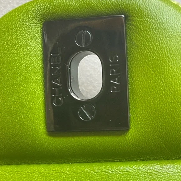 Chanel cf velvet rare color - Picture 7 of 8